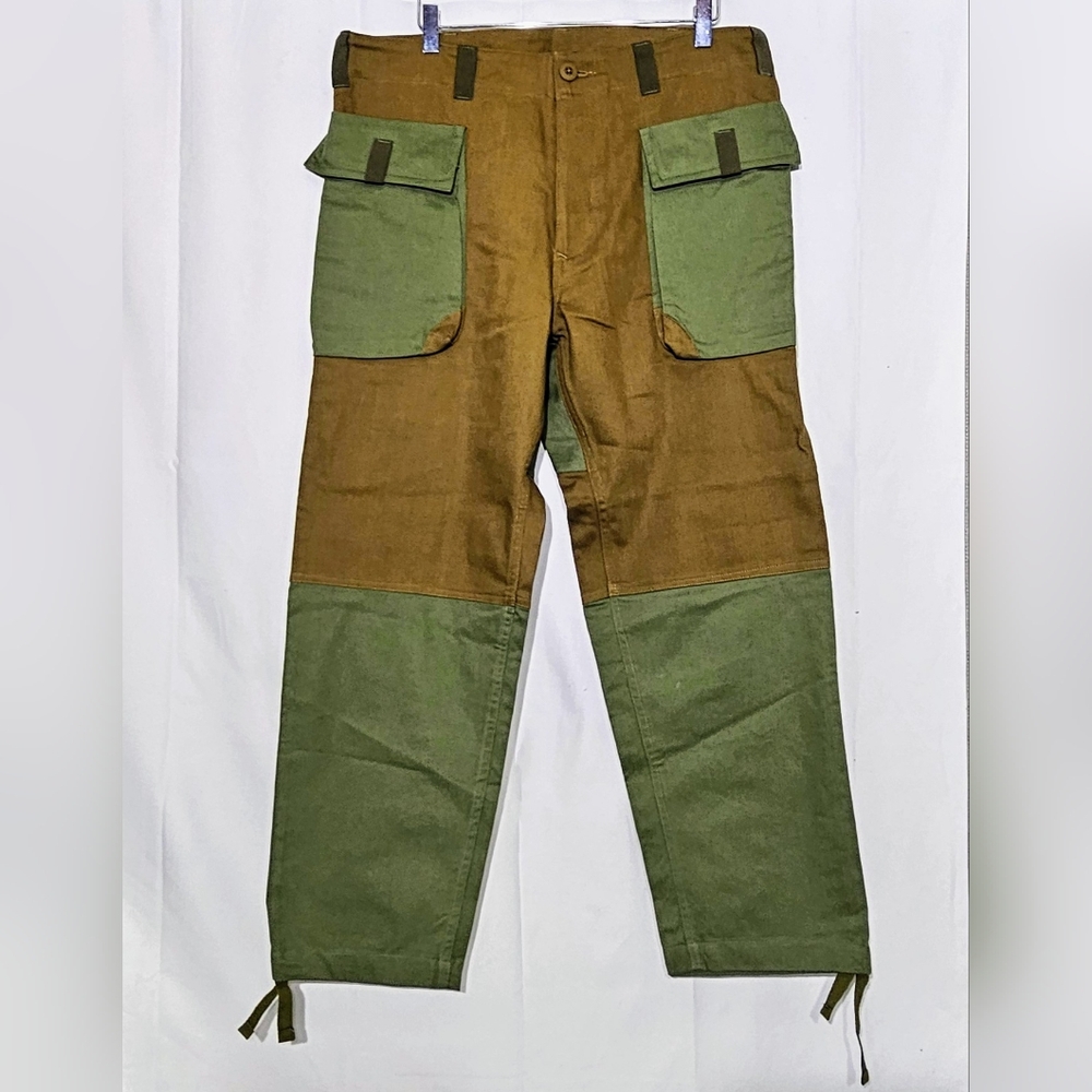 Wasted Collective cargo pants, XL